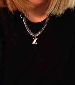 X CHAIN NECKLACE
