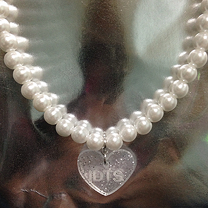 IDTS PEARL NECKLACE